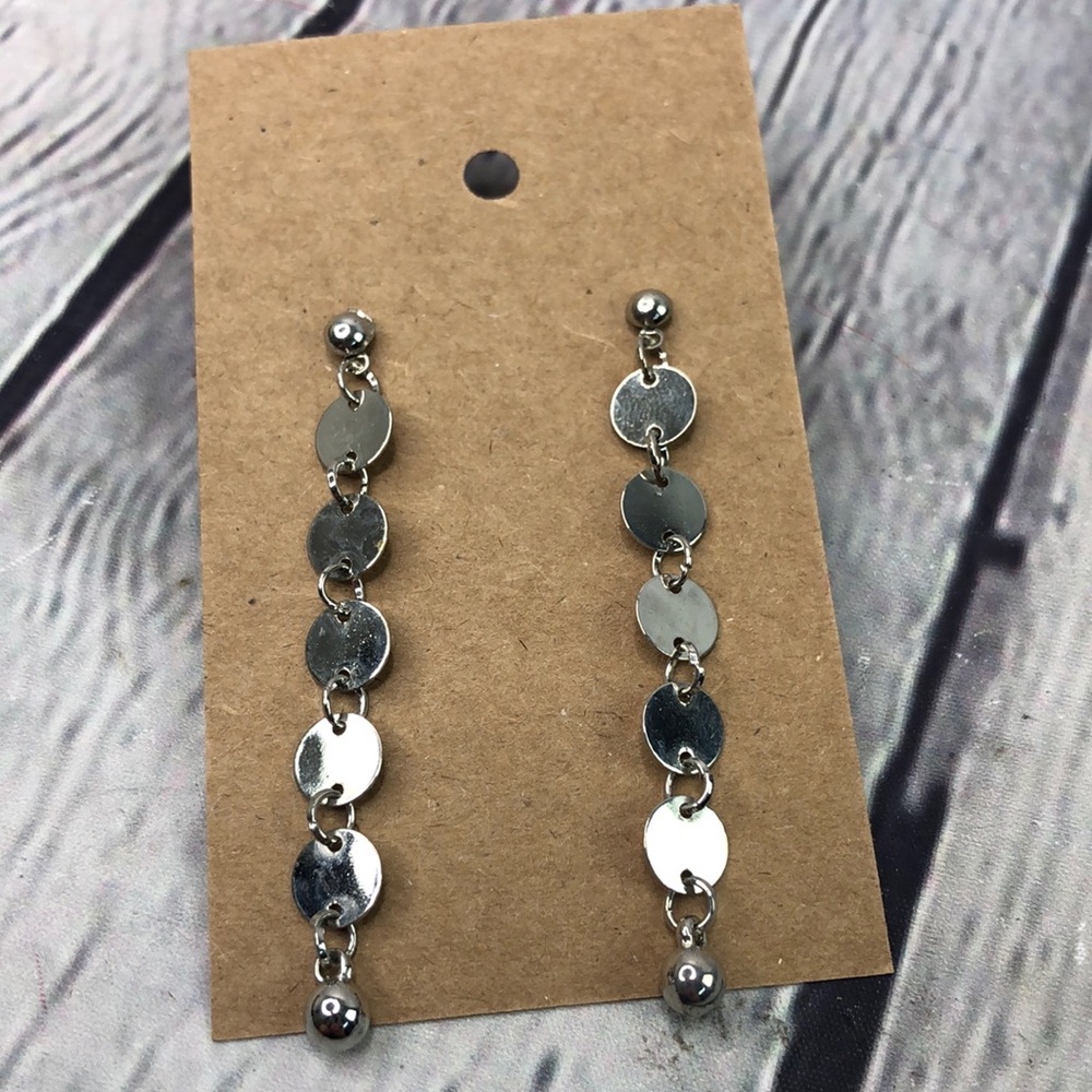 5/$25 Boho silver tone dainty circles linear dangl